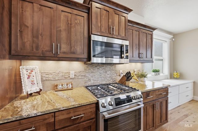 8695 W Lillywood, Boise, ID 83709