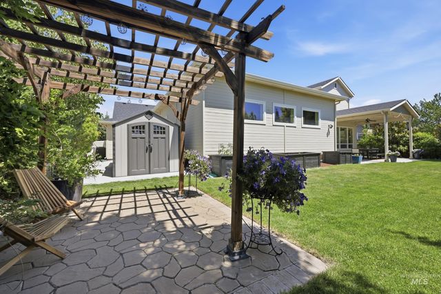 8695 W Lillywood, Boise, ID 83709