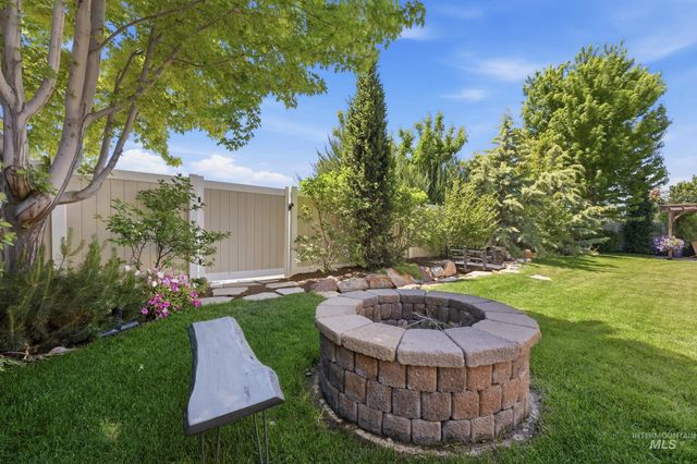 8695 W Lillywood, Boise, ID 83709