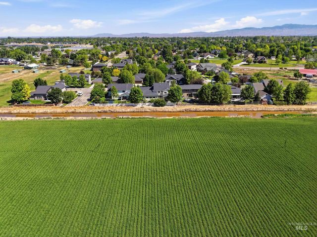 8695 W Lillywood, Boise, ID 83709