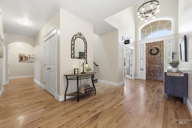 8695 W Lillywood, Boise, ID 83709