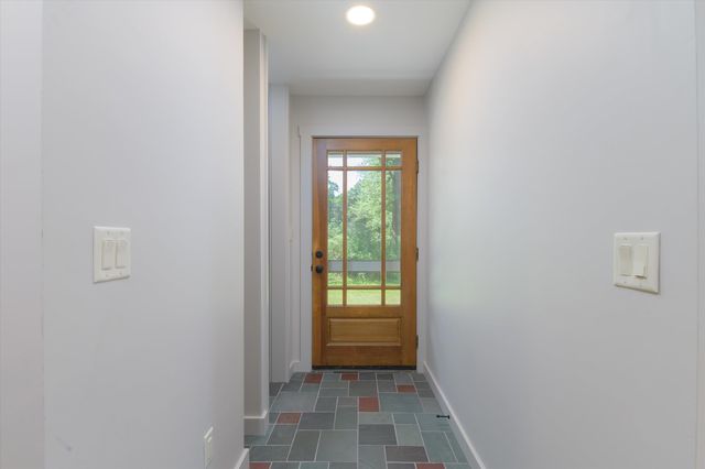 69 High Street, Walpole, NH 03608