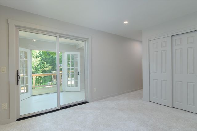69 High Street, Walpole, NH 03608