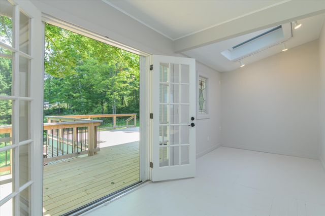 69 High Street, Walpole, NH 03608