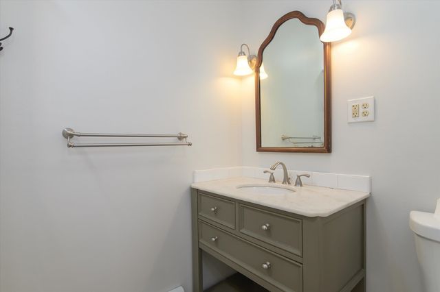 69 High Street, Walpole, NH 03608