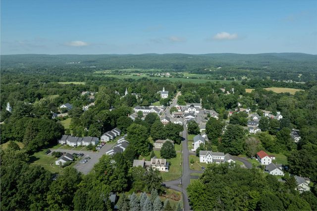 69 High Street, Walpole, NH 03608
