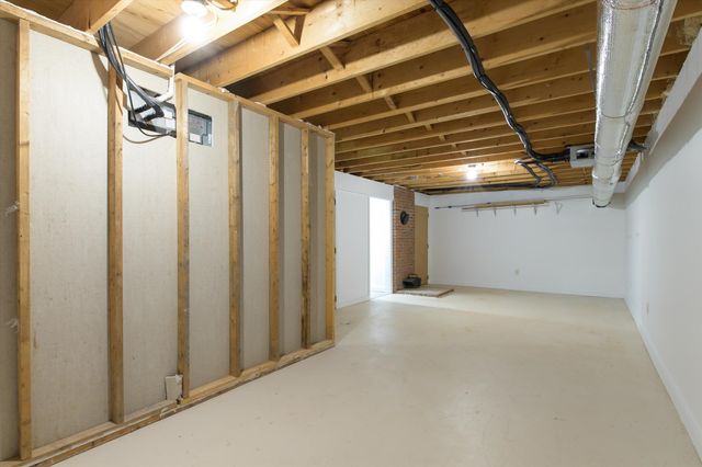 69 High Street, Walpole, NH 03608