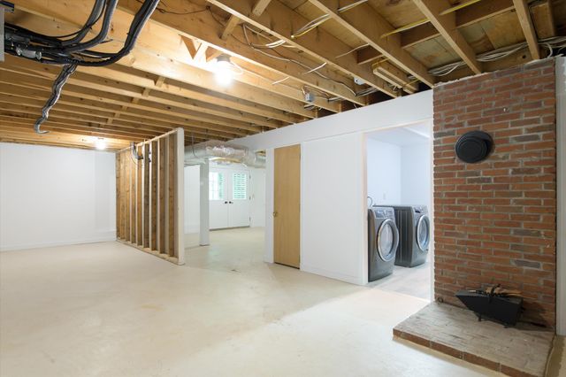 69 High Street, Walpole, NH 03608