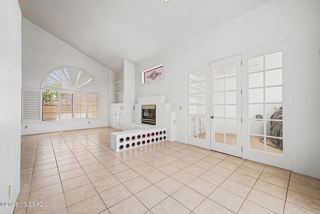 2874 N Marquise Court, Tucson, AZ 85715