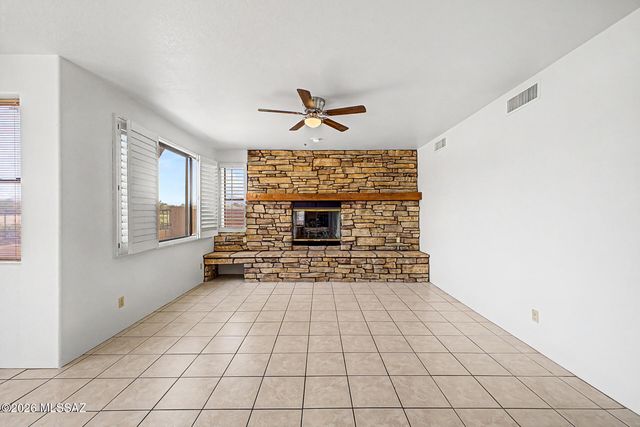 2874 N Marquise Court, Tucson, AZ 85715