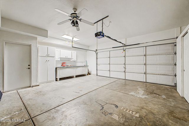 2874 N Marquise Court, Tucson, AZ 85715