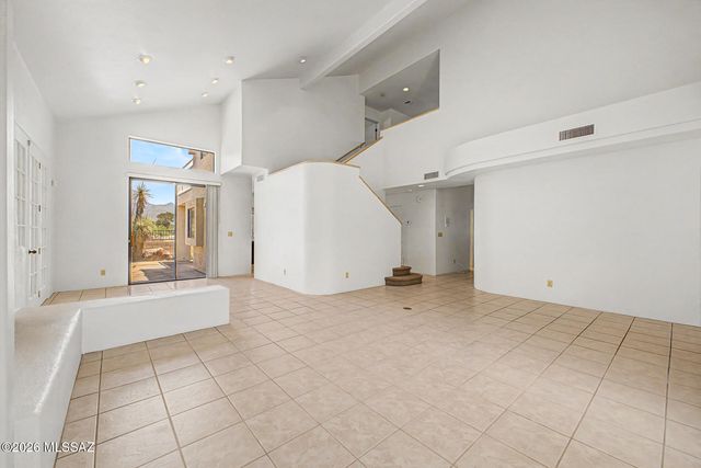 2874 N Marquise Court, Tucson, AZ 85715