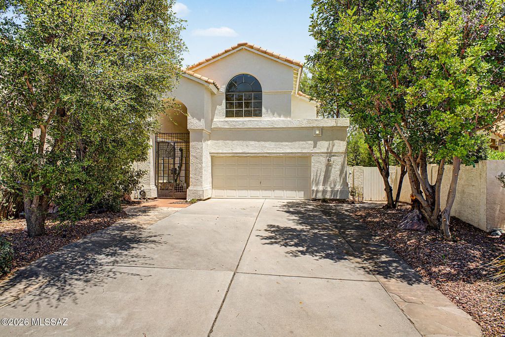 2874 N Marquise Court, Tucson, AZ 85715