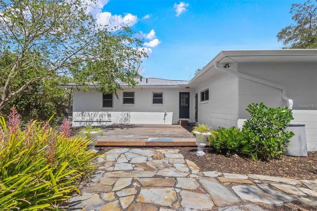 6206 S FOSTER AVENUE, Tampa, FL 33611