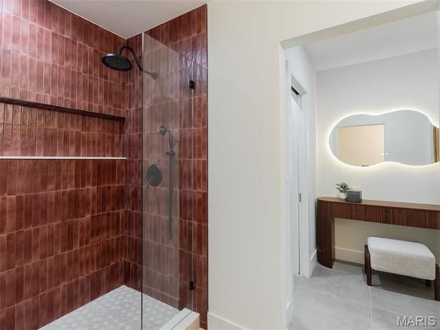28 Black Oak Drive, Sunset Hills, MO 63127