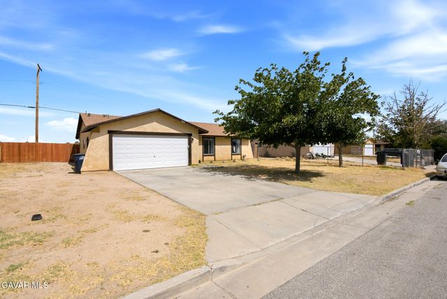 3448 W Roxbury Street, Rosamond, CA 93560