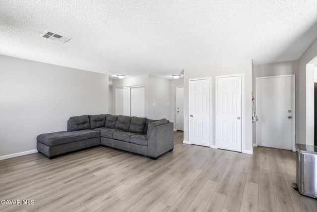 3448 W Roxbury Street, Rosamond, CA 93560