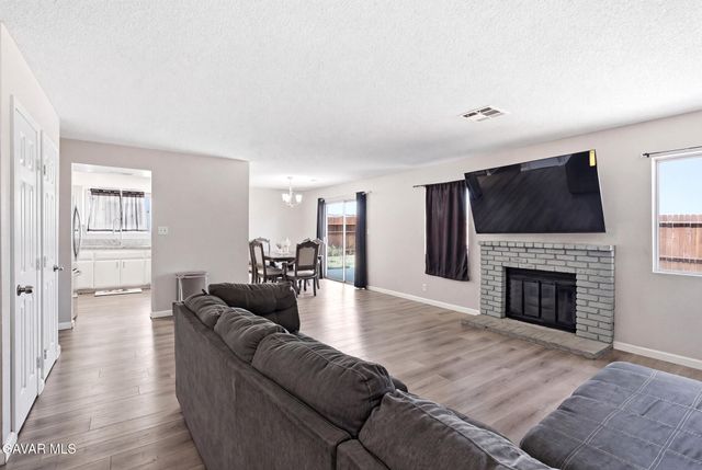 3448 W Roxbury Street, Rosamond, CA 93560