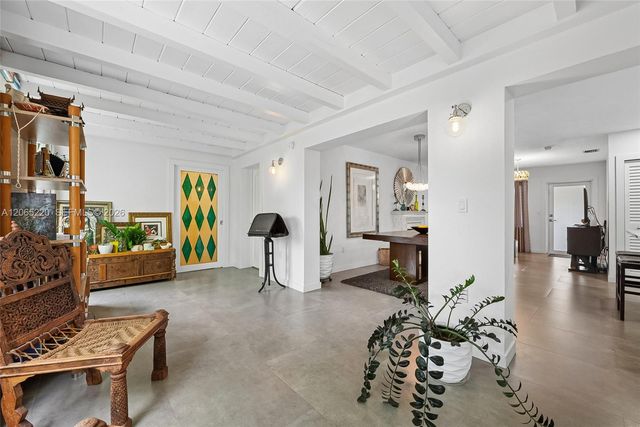 7450 SW 36th Street, Miami, FL 33155