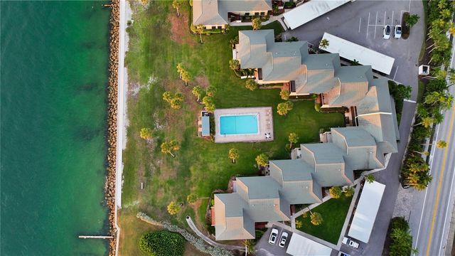 4660 OCEAN BOULEVARD P1, Sarasota, FL 34242