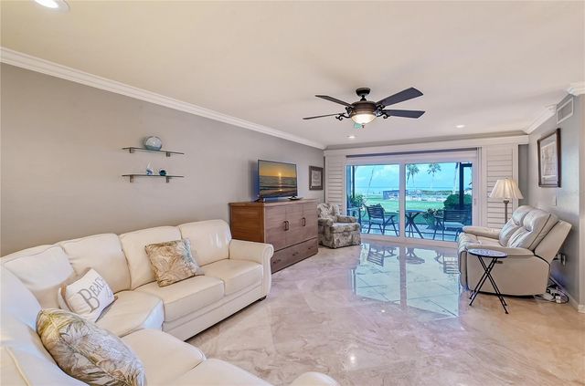 4660 OCEAN BOULEVARD P1, Sarasota, FL 34242