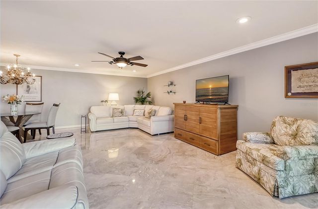 4660 OCEAN BOULEVARD P1, Sarasota, FL 34242