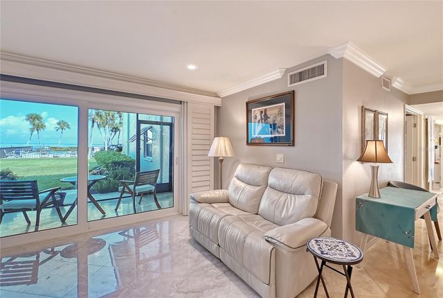 4660 OCEAN BOULEVARD P1, Sarasota, FL 34242