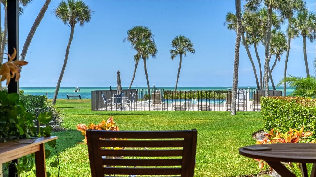 4660 OCEAN BOULEVARD P1, Sarasota, FL 34242