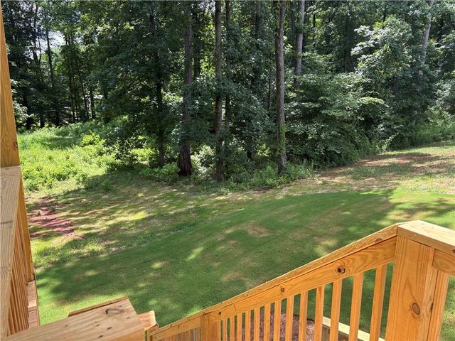 130 Mountain Creek Lane, Maysville, GA 30558
