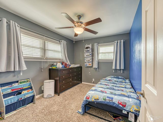 15351 Richmond Street, Southgate, MI 48195