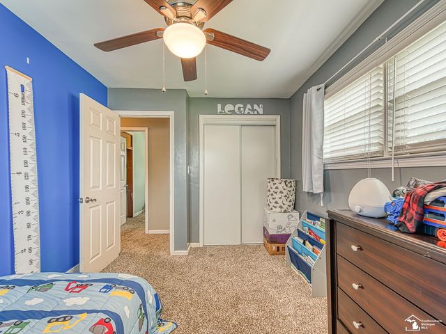 15351 Richmond Street, Southgate, MI 48195
