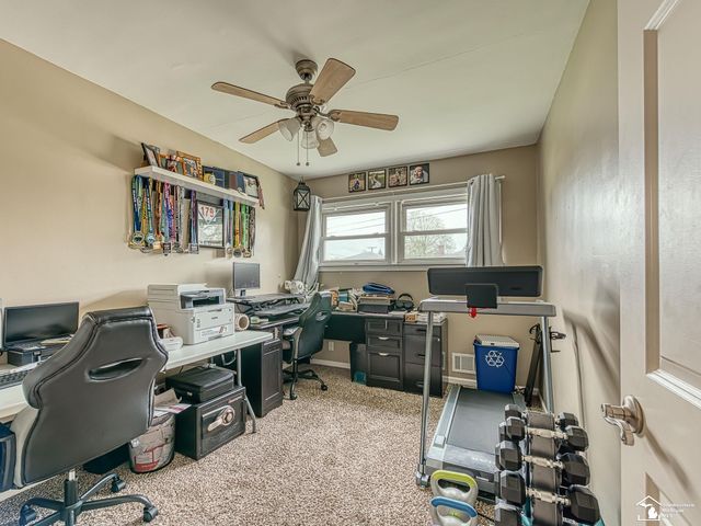 15351 Richmond Street, Southgate, MI 48195