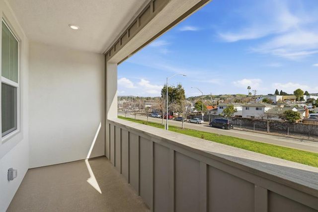 Norbridge Avenue, Castro Valley, CA 94546