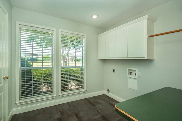 100 Durning Road, Van Alstyne, TX 75495