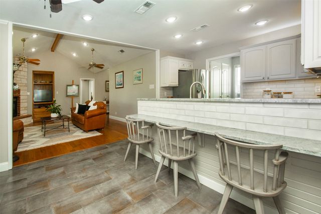 100 Durning Road, Van Alstyne, TX 75495