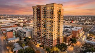 215 N Center St # 1503, San Antonio, TX 78202
