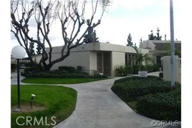 2301 Lake Glen 65, La Habra, CA 90631
