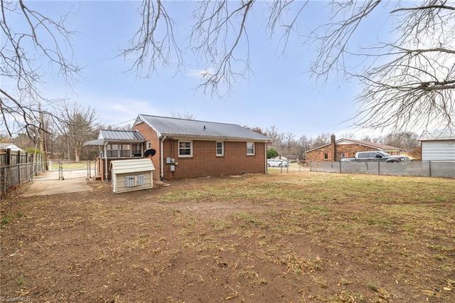 1518 Pearman Street, Reidsville, NC 27320