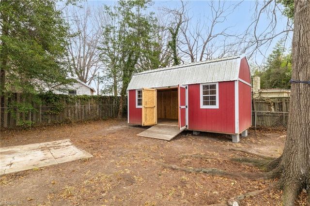 1518 Pearman Street, Reidsville, NC 27320