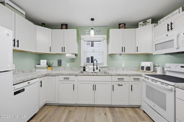 1119 W Colonial Avenue, Elizabeth City, NC 27909