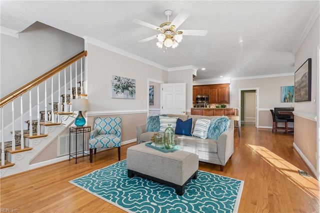 403 Meherrin RN, Yorktown, VA 23693