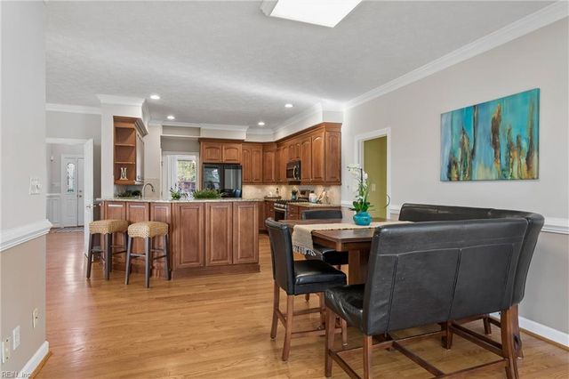 403 Meherrin RN, Yorktown, VA 23693