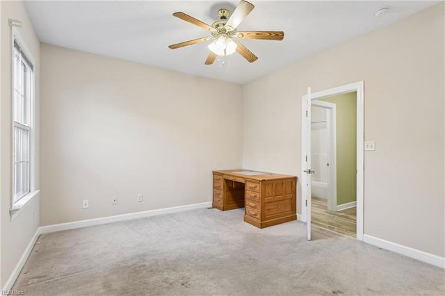 403 Meherrin RN, Yorktown, VA 23693