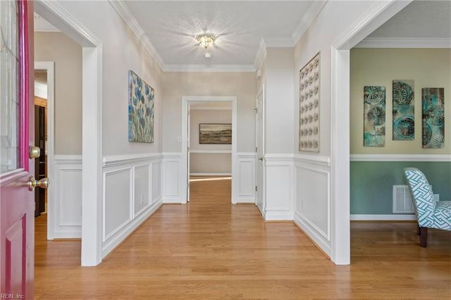 403 Meherrin RN, Yorktown, VA 23693
