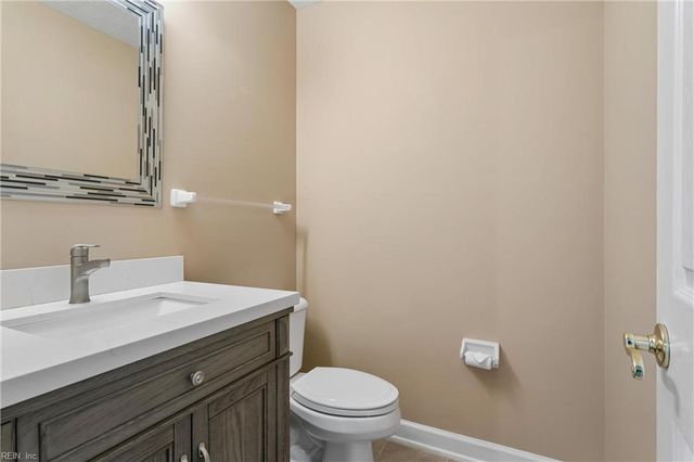 403 Meherrin RN, Yorktown, VA 23693