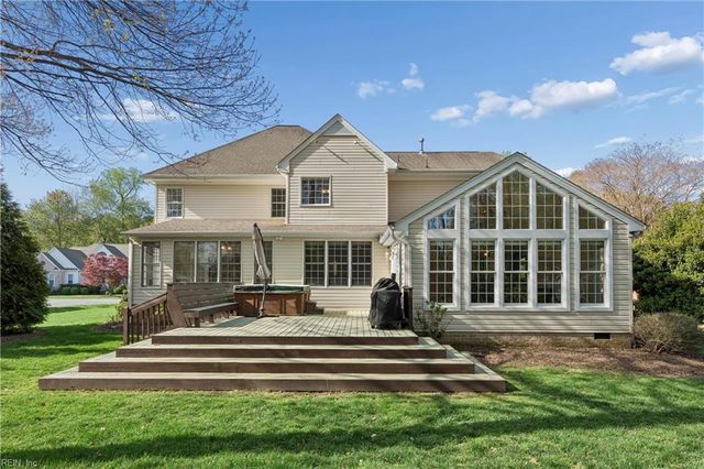 403 Meherrin RN, Yorktown, VA 23693