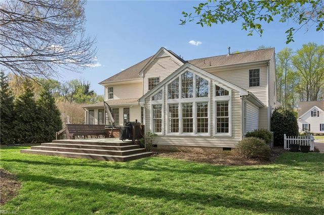 403 Meherrin RN, Yorktown, VA 23693