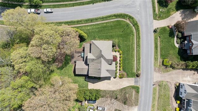 403 Meherrin RN, Yorktown, VA 23693