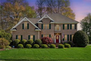 403 Meherrin RN, Yorktown, VA 23693