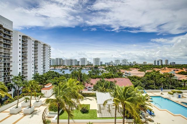3600 Yacht Club Drive 703, Aventura, FL 33180